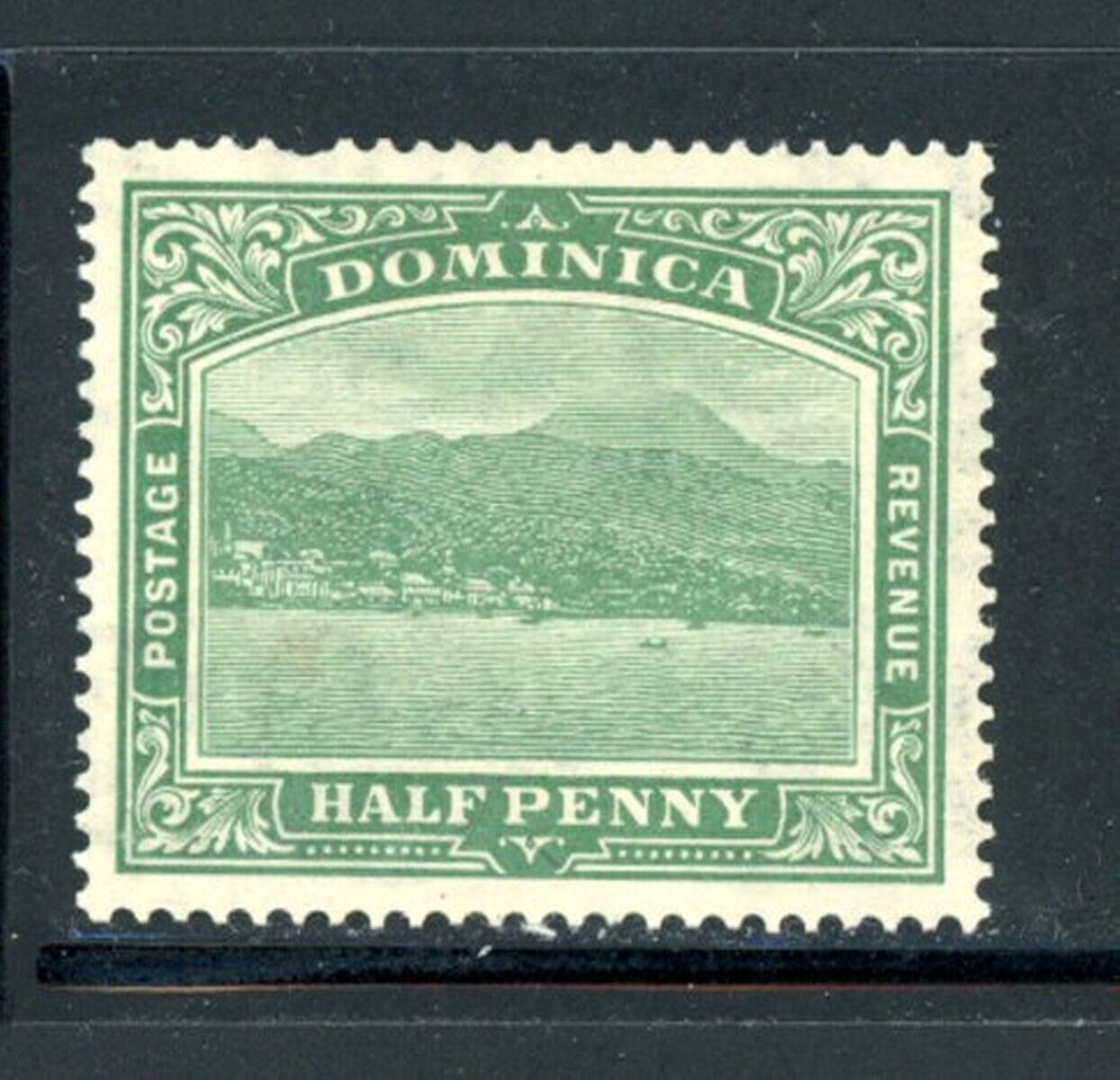 Dominica Scott # 35 - Mh - Cv=$15.00                         (2-c205)
